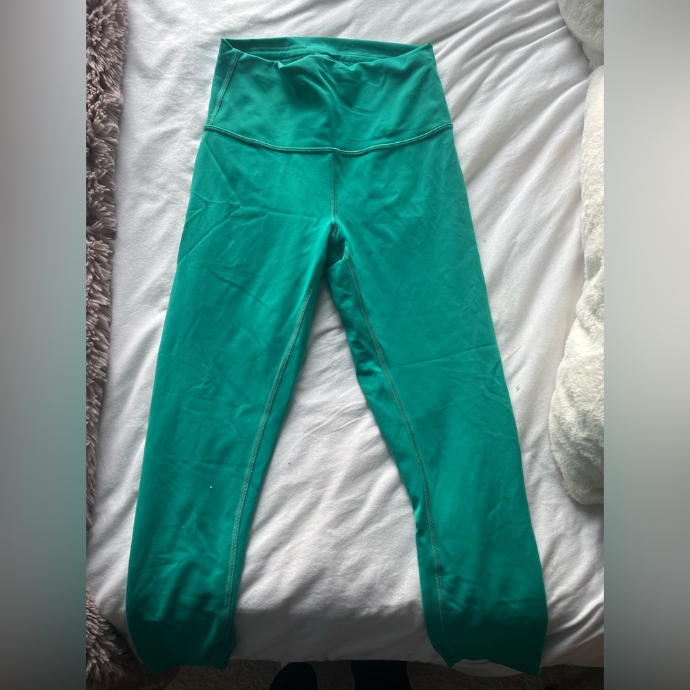 Lululemon Wunder Train Crops